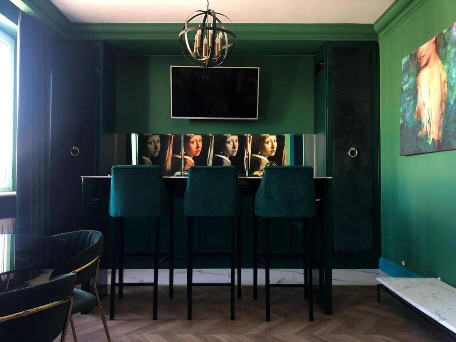 City Center Apartment Near Public Swimming Pool Warschau Buitenkant foto